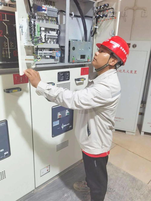 全心全意，匠心筑夢——記安裝股份2020年電工電氣施工員技能競賽冠軍羅長發